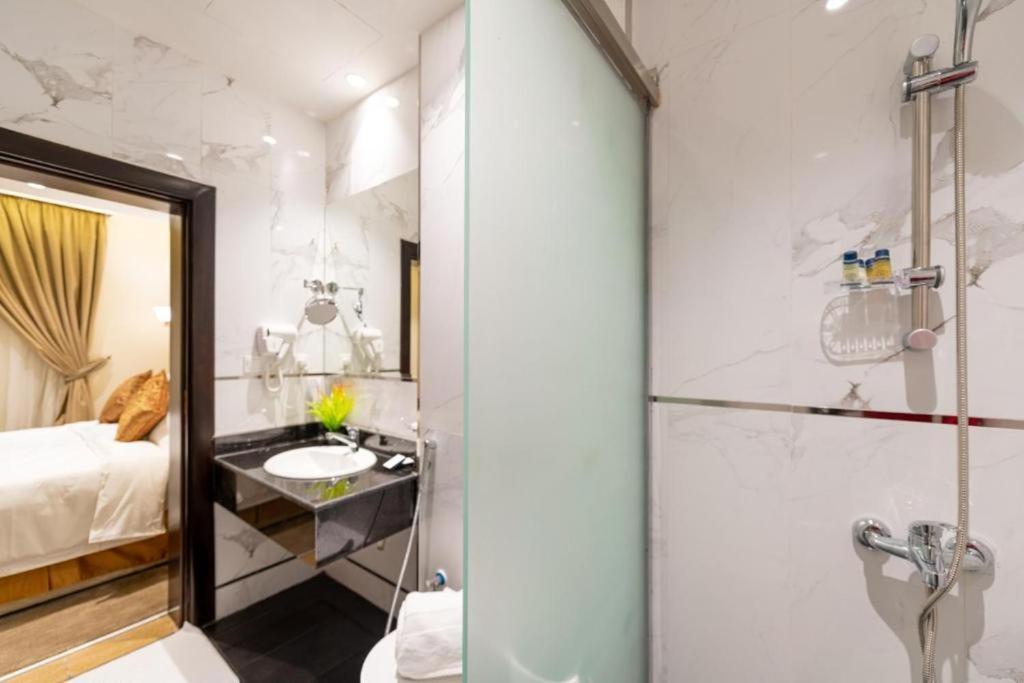 بلسم العائلة للوحدات السكنية المفروشة Family Balsam Furnished Units Djeddah Extérieur photo